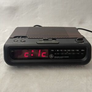 Vintage GE AM/FM Clock Radio Model 7-4613B Red LCD Battery Backup Tested Works